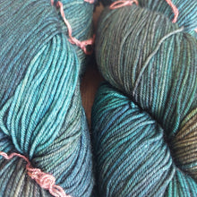 Load image into Gallery viewer, Malabrigo Ultimate sock