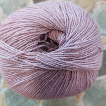 Load image into Gallery viewer, Supergarne Aktiv Fine Cotton /Wool 4ply 50g