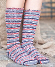 Load image into Gallery viewer, West Yorkshire Spinners, British wool socks