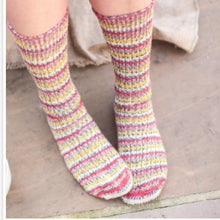 Load image into Gallery viewer, West Yorkshire Spinners, British wool socks