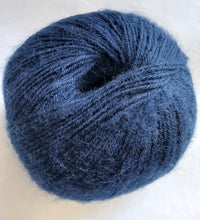 Load image into Gallery viewer, Hjertegarn Brushed Armonia 4ply
